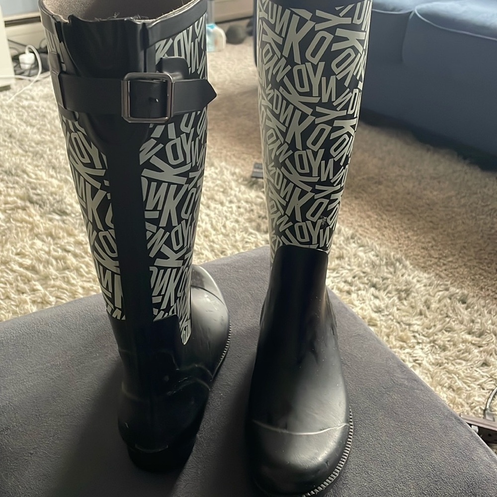 DKNY Rain Boots size 7